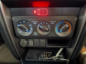 Toyota Fortuner 2.4GD-6 manual - Image 14