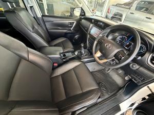 Toyota Fortuner 2.4GD-6 manual - Image 15
