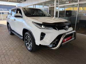 Toyota Fortuner 2.4GD-6 manual - Image 1