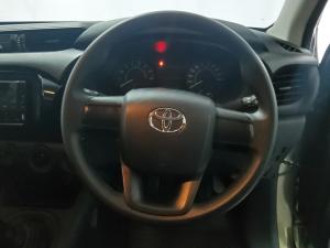 Toyota Hilux 2.0 single cab S (aircon) - Image 8
