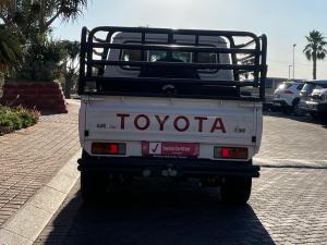 Toyota Land Cruiser 79 4.5D-4D V8 double cab LX - Image 5