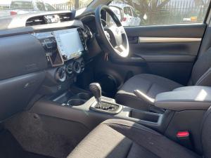 Toyota Hilux 2.4GD-6 double cab 4x4 Raider auto - Image 7