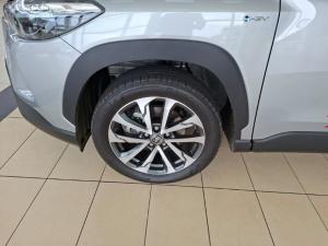 Toyota Corolla Cross 1.8 HEV XR - Image 8