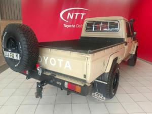 Toyota Land Cruiser 79 4.5DS/C - Image 2