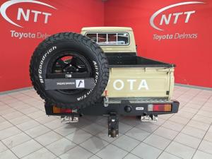Toyota Land Cruiser 79 4.5DS/C - Image 5