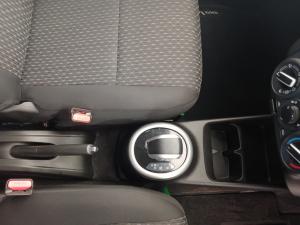 Toyota Vitz 1.0 XR AMT - Image 9