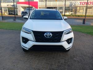 Toyota Fortuner 2.4GD-6 Raised Body automatic - Image 4