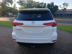 Toyota Fortuner 2.4GD-6 Raised Body automatic - Image 5