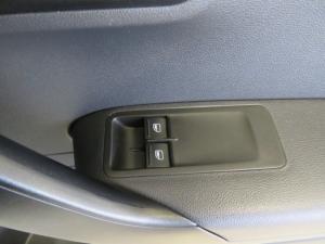 Volkswagen Polo Vivo 1.6 Comfortline TIP - Image 14