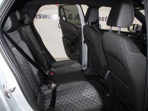 Volkswagen T-CROSS 1.0 TSI R-LINE DSG - Image 16