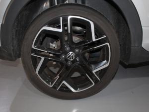 Volkswagen T-CROSS 1.0 TSI R-LINE DSG - Image 21