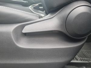 Toyota Corolla Cross 1.8 XR Hybrid - Image 18