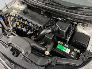 Kia Cerato 2.0 Koup automatic - Image 18