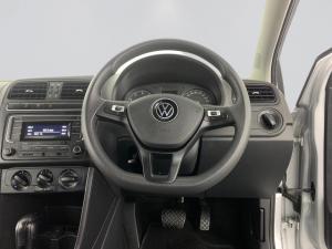 Volkswagen Polo Vivo 1.6 Comfortline TIP - Image 10