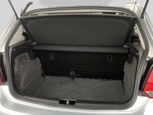Volkswagen Polo Vivo 1.6 Comfortline TIP - Image 13