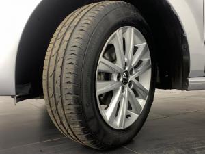 Volkswagen Polo Vivo 1.6 Comfortline TIP - Image 16