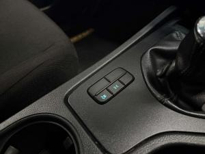 Ford Ranger 2.2TDCI XLSD/C - Image 18