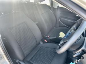 Volkswagen Polo Vivo hatch 1.4 - Image 14