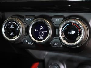 Suzuki Swift 1.4T Sport auto - Image 25
