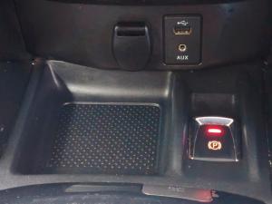 Nissan X-Trail 2.5 4x4 Acenta Plus - Image 11