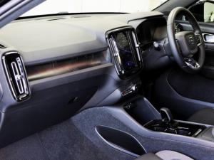 Volvo XC40 Recharge Single Motor Plus - Image 19