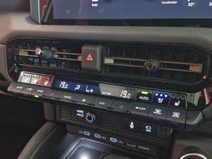 Toyota Land Cruiser Prado 2.8GD VX-R - Image 16
