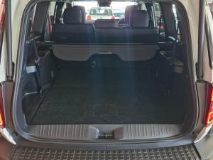 Toyota Land Cruiser Prado 2.8GD VX-R - Image 17