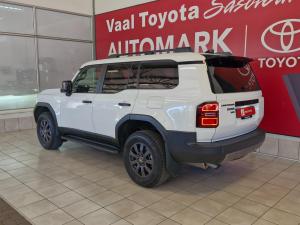 Toyota Land Cruiser Prado 2.8GD VX-R - Image 3