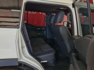 Toyota Land Cruiser Prado 2.8GD VX-R - Image 7