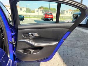 BMW 3 Series 320i M Sport - Image 10