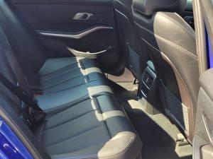 BMW 3 Series 320i M Sport - Image 11