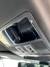 Land Rover Defender 110 D350 X-Dynamic HSE - Image 24