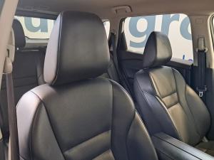 Nissan X-Trail 2.5 Acenta Plus 4WD - Image 13