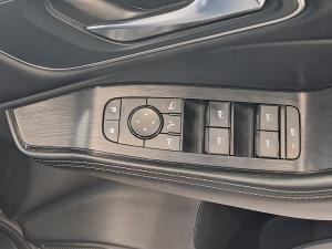 Nissan X-Trail 2.5 Acenta Plus 4WD - Image 17