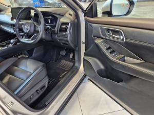 Nissan X-Trail 2.5 Acenta Plus 4WD - Image 22