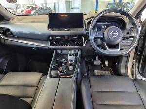 Nissan X-Trail 2.5 Acenta Plus 4WD - Image 27