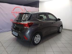 Hyundai Grand i10 1.0 Premium hatch - Image 11
