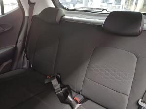 Hyundai Grand i10 1.0 Premium hatch - Image 8