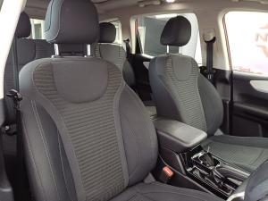 Mahindra XUV700 2.0T AX5 - Image 10