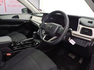 Mahindra XUV700 2.0T AX5 - Image 17