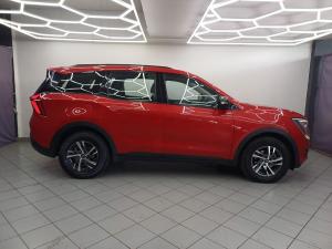 Mahindra XUV700 2.0T AX5 - Image 18