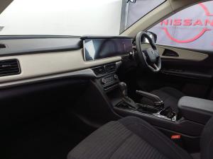 Mahindra XUV700 2.0T AX5 - Image 20