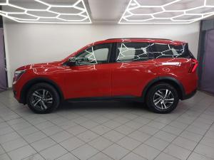 Mahindra XUV700 2.0T AX5 - Image 24