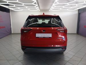 Mahindra XUV700 2.0T AX5 - Image 2