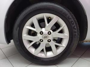 Nissan Almera 1.5 Acenta auto - Image 5