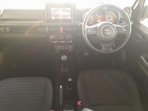 Suzuki Jimny 1.5 GLX AllGrip 3-door manual - Image 17