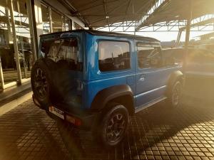 Suzuki Jimny 1.5 GLX AllGrip 3-door manual - Image 7