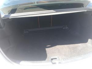 Mercedes-Benz C-Class C220d Avantgarde - Image 10