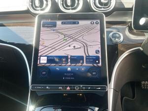 Mercedes-Benz C-Class C220d Avantgarde - Image 12