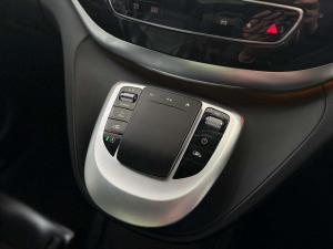 Mercedes-Benz V250d Avantgarde automatic - Image 20
